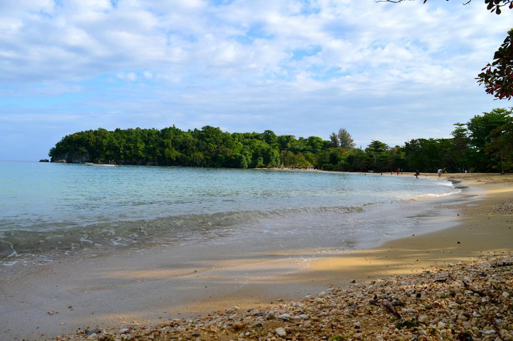 Kaz Kreol Beach Hotel Ocho Rios Kültér fotó